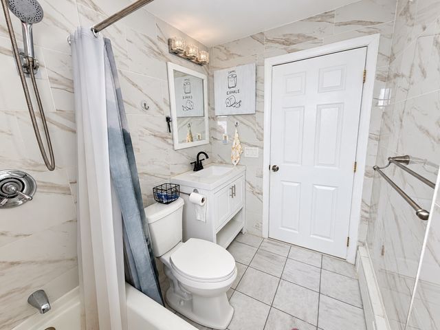 17 Crawford Rd, Braintree, MA 02184