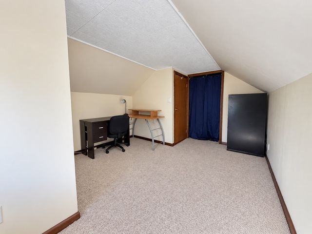 17 Crawford Rd, Braintree, MA 02184