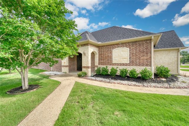 2205 Ironwood Drive, College Station, TX 77845