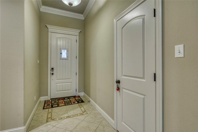 2205 Ironwood Drive, College Station, TX 77845