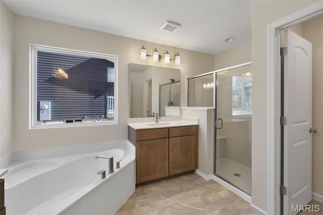 302 Osprey Court, Lake St Louis, MO 63367