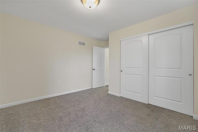 302 Osprey Court, Lake St Louis, MO 63367