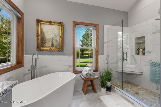 673 E Arena Loop, Hayden, ID 83835
