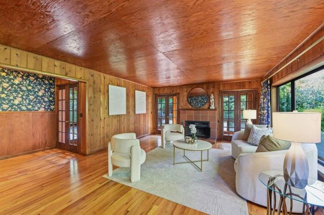 12861 Foothill Lane, Saratoga, CA 95070
