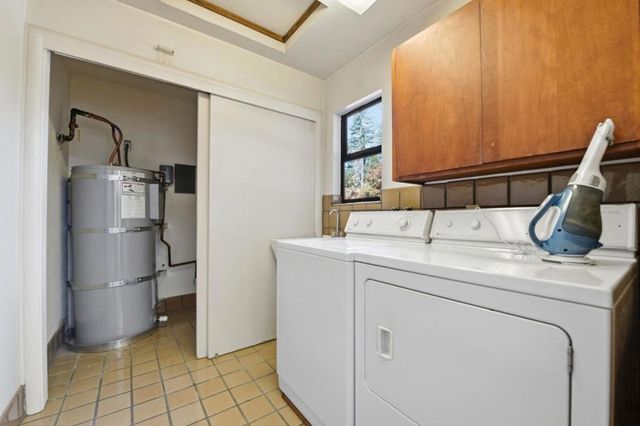 12861 Foothill Lane, Saratoga, CA 95070
