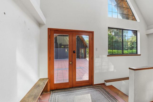 12861 Foothill Lane, Saratoga, CA 95070