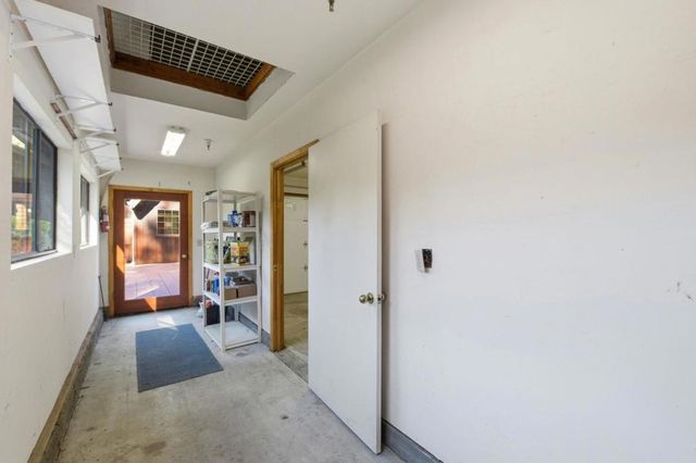 12861 Foothill Lane, Saratoga, CA 95070