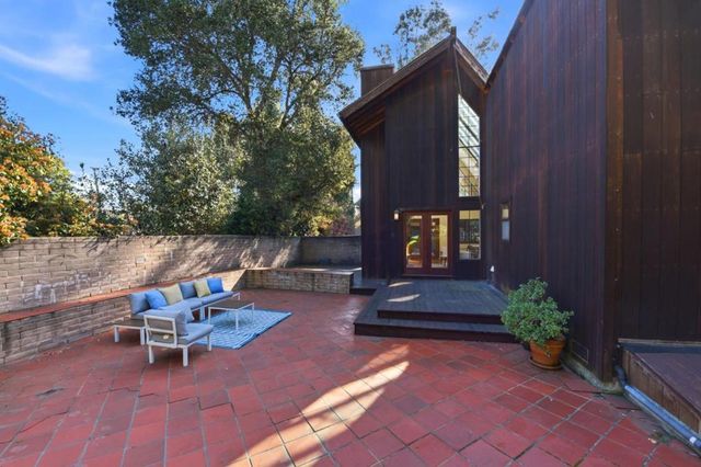 12861 Foothill Lane, Saratoga, CA 95070