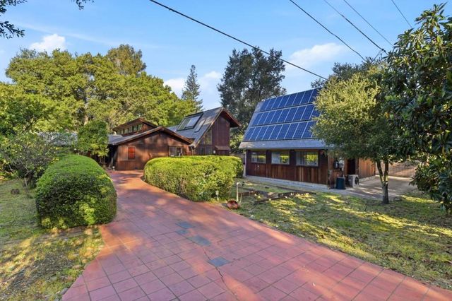 12861 Foothill Lane, Saratoga, CA 95070