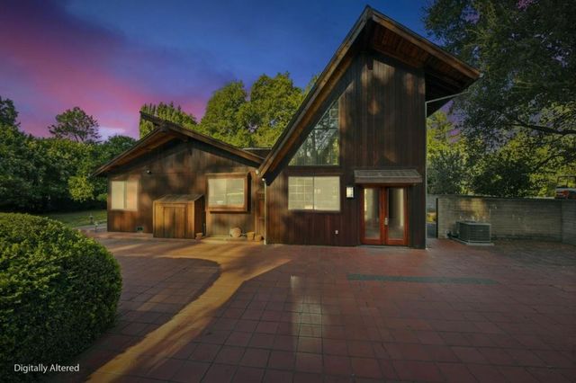12861 Foothill Lane, Saratoga, CA 95070