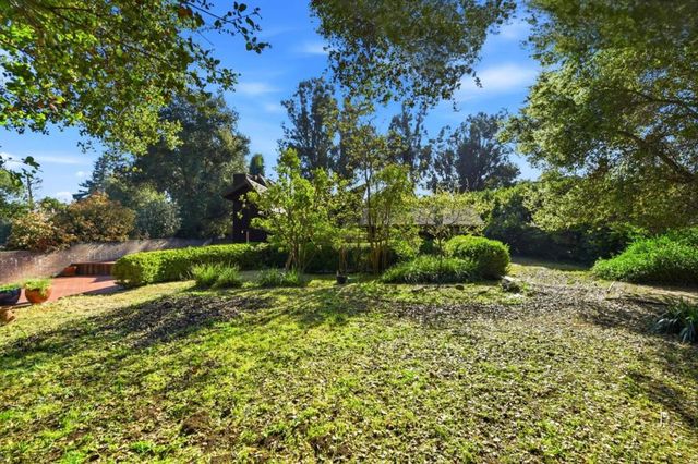 12861 Foothill Lane, Saratoga, CA 95070
