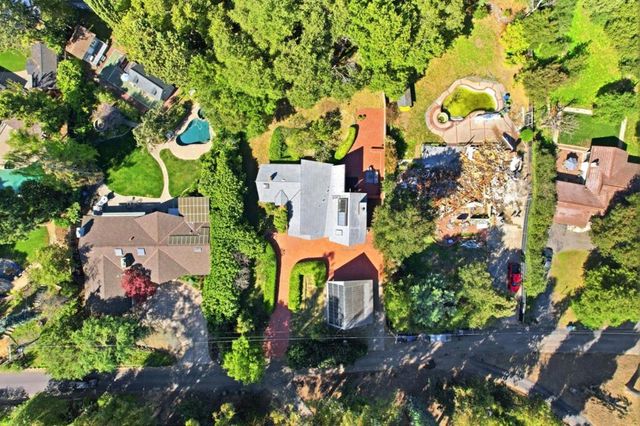 12861 Foothill Lane, Saratoga, CA 95070