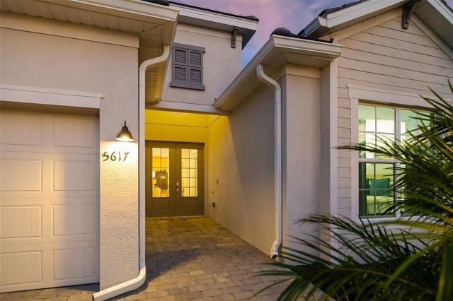 5617 LIGHTNING WHELK LANE, Lakewood Ranch, FL 34211