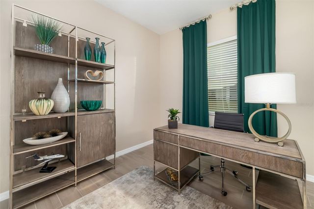 5617 LIGHTNING WHELK LANE, Lakewood Ranch, FL 34211