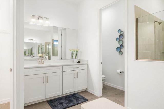 5617 LIGHTNING WHELK LANE, Lakewood Ranch, FL 34211