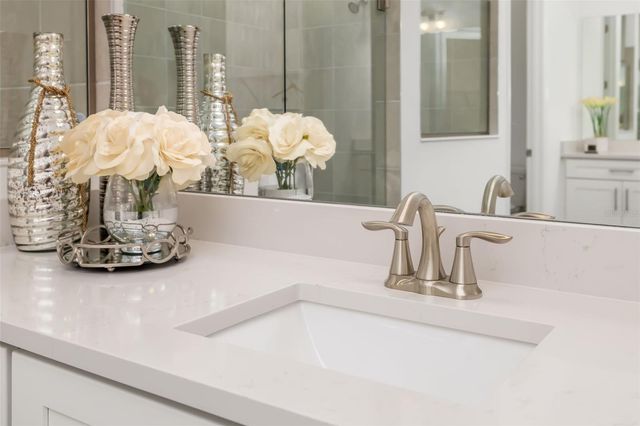 5617 LIGHTNING WHELK LANE, Lakewood Ranch, FL 34211