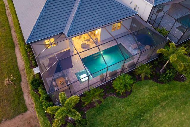 5617 LIGHTNING WHELK LANE, Lakewood Ranch, FL 34211