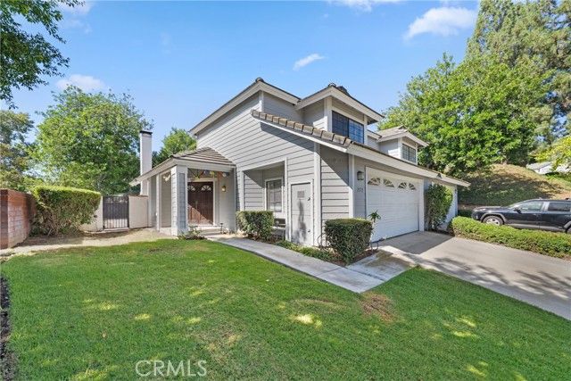 2172 Falcon Crest Drive, Riverside, CA 92506