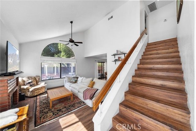 2172 Falcon Crest Drive, Riverside, CA 92506