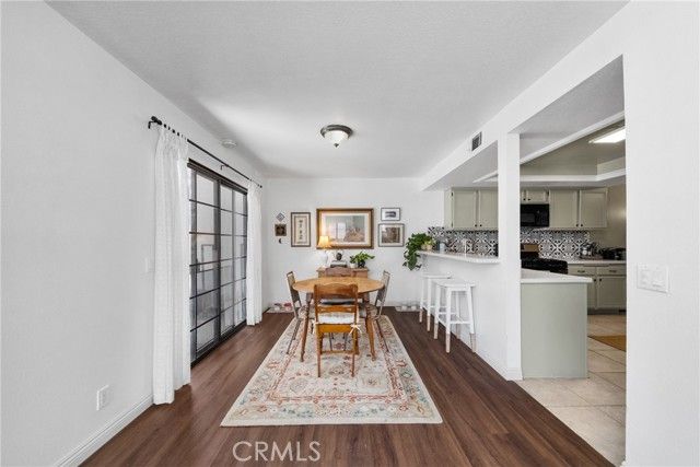 2172 Falcon Crest Drive, Riverside, CA 92506