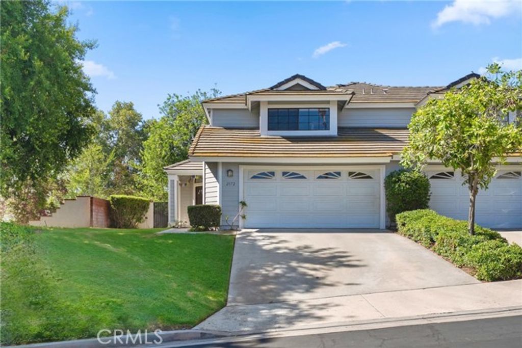 2172 Falcon Crest Drive, Riverside, CA 92506