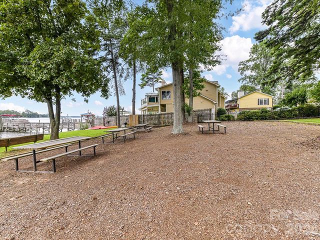 21624 Rio Oro Drive 50, Cornelius, NC 28031