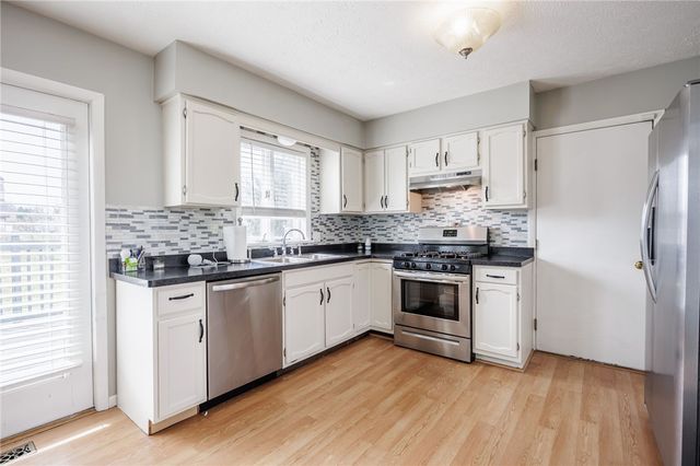 3 Tyler Trail, Parma, NY 14468