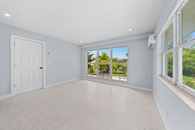 3220 NE 7th 2, Pompano Beach, FL 33062