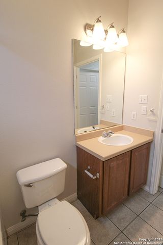 530 Dukeway Apt 3, Universal City, TX 78148