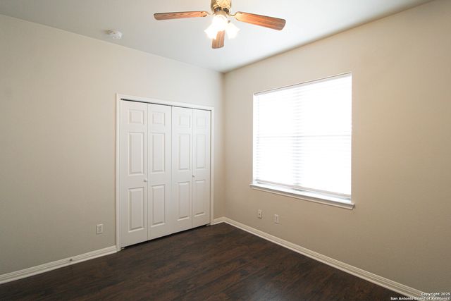 530 Dukeway Apt 3, Universal City, TX 78148