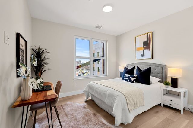27 Guild Street 106, Boston, MA 02119