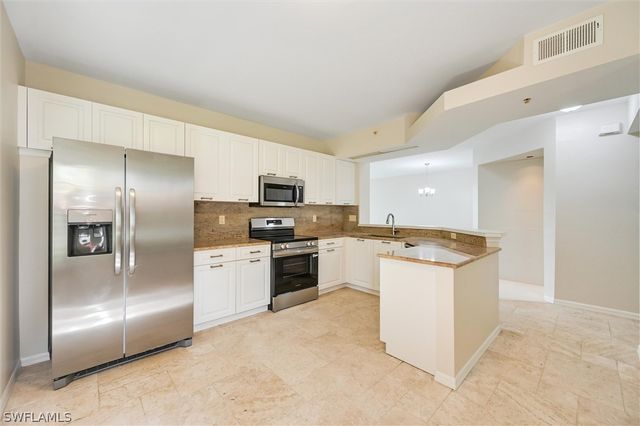 7518 Silver Trumpet LN Q101, Naples, FL 34109