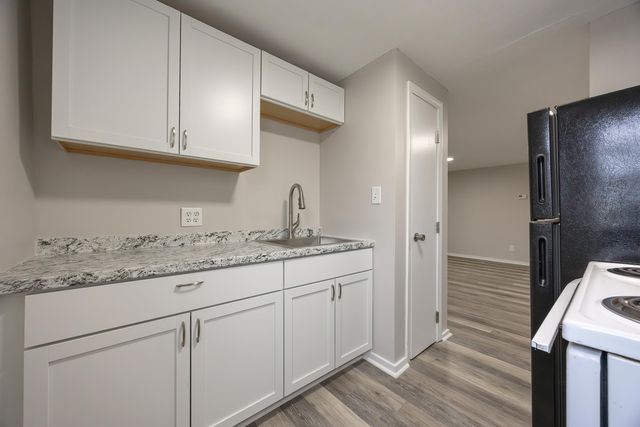 22 Smith Street, Pittsfield, NH 03263