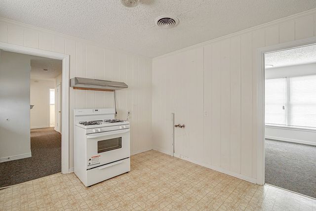 4836 Overton Avenue, Fort Worth, TX 76133