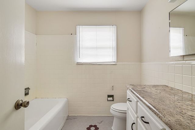 4836 Overton Avenue, Fort Worth, TX 76133