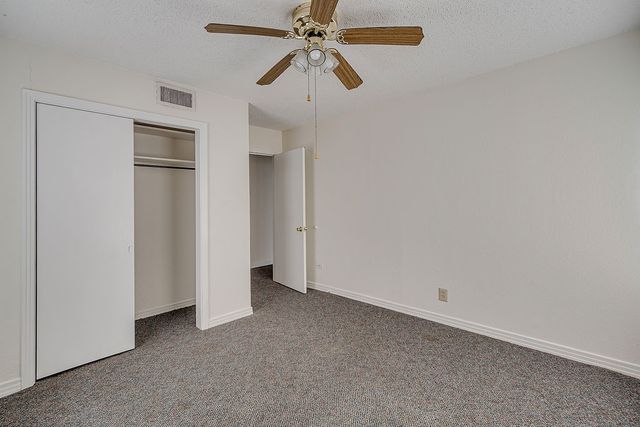 4836 Overton Avenue, Fort Worth, TX 76133