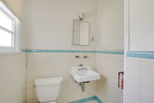 4836 Overton Avenue, Fort Worth, TX 76133