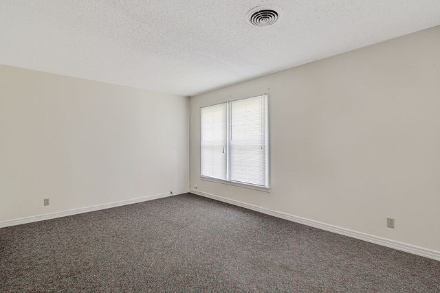 4836 Overton Avenue, Fort Worth, TX 76133