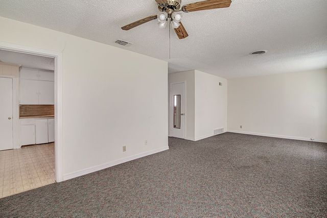 4836 Overton Avenue, Fort Worth, TX 76133