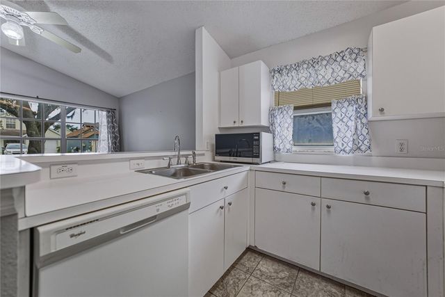 1912 FALLING STAR LANE, Lutz, FL 33549