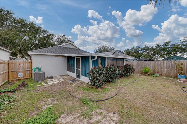 1912 FALLING STAR LANE, Lutz, FL 33549