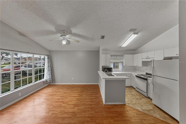 1912 FALLING STAR LANE, Lutz, FL 33549