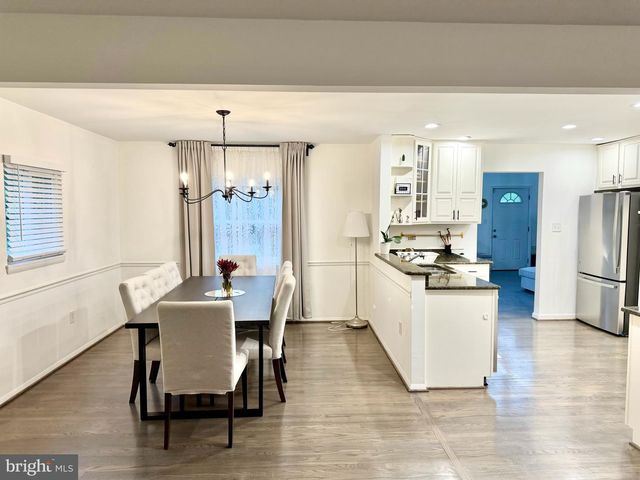6018 WALHAVEN DR, Alexandria, VA 22310