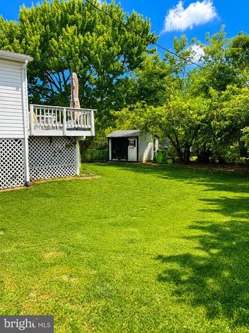 6018 WALHAVEN DR, Alexandria, VA 22310