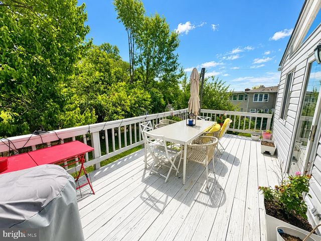 6018 WALHAVEN DR, Alexandria, VA 22310