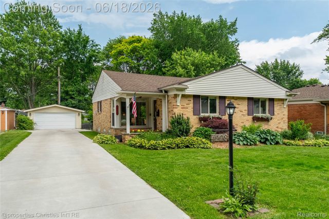 4228 Rosewold Avenue, Royal Oak, MI 48073