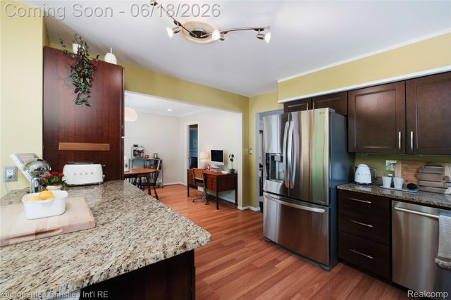 4228 Rosewold Avenue, Royal Oak, MI 48073
