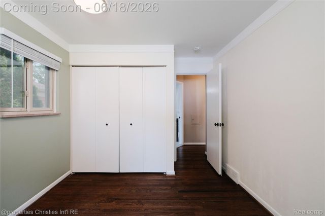 4228 Rosewold Avenue, Royal Oak, MI 48073