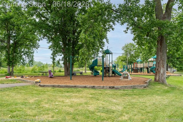 4228 Rosewold Avenue, Royal Oak, MI 48073