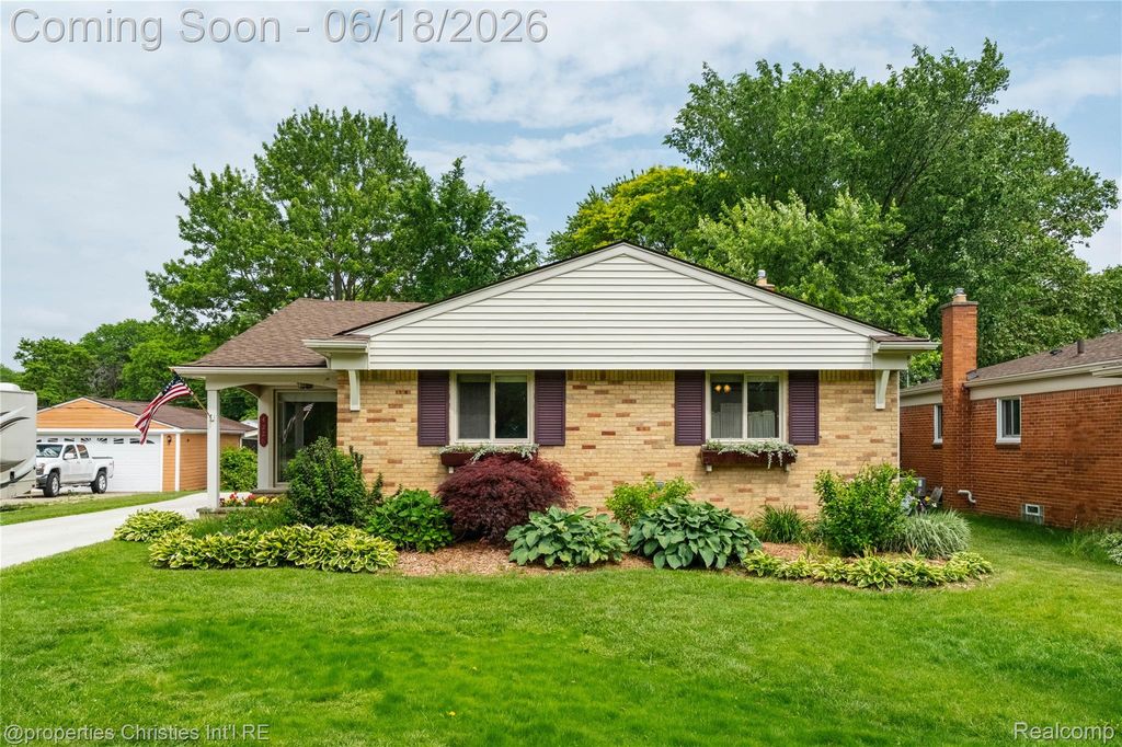 4228 Rosewold Avenue, Royal Oak, MI 48073